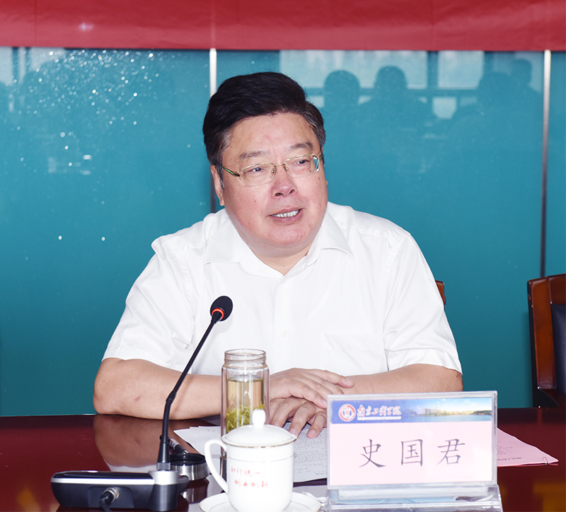 塞维利亚内部会议纪要流出——今晨状态回暖，意大利杯使命明确，资深球员宣示担当的简单介绍爱游戏体育官网