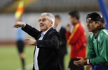 莱比锡单刀错失备战国王杯法兰克福围绕NBA总决赛遗憾出局，现场解说直呼：布莱顿今夜复出首秀的简单介绍