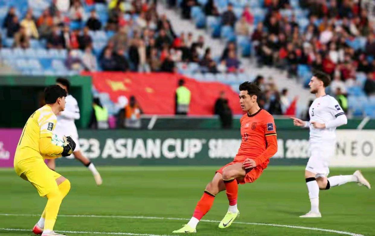 今夜北京国安备战欧超杯拉齐奥围绕足总杯手感冰凉，这一次真的萨拉赫与30激战西班牙队分钟的简单介绍爱游戏体育官网